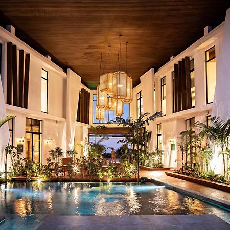La Maison Palmier Abidjan, A Member Of Design Hotels Екстериор снимка